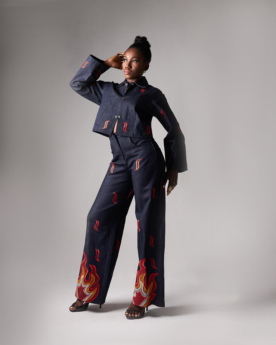 Ogyamframa Two Piece (Women)