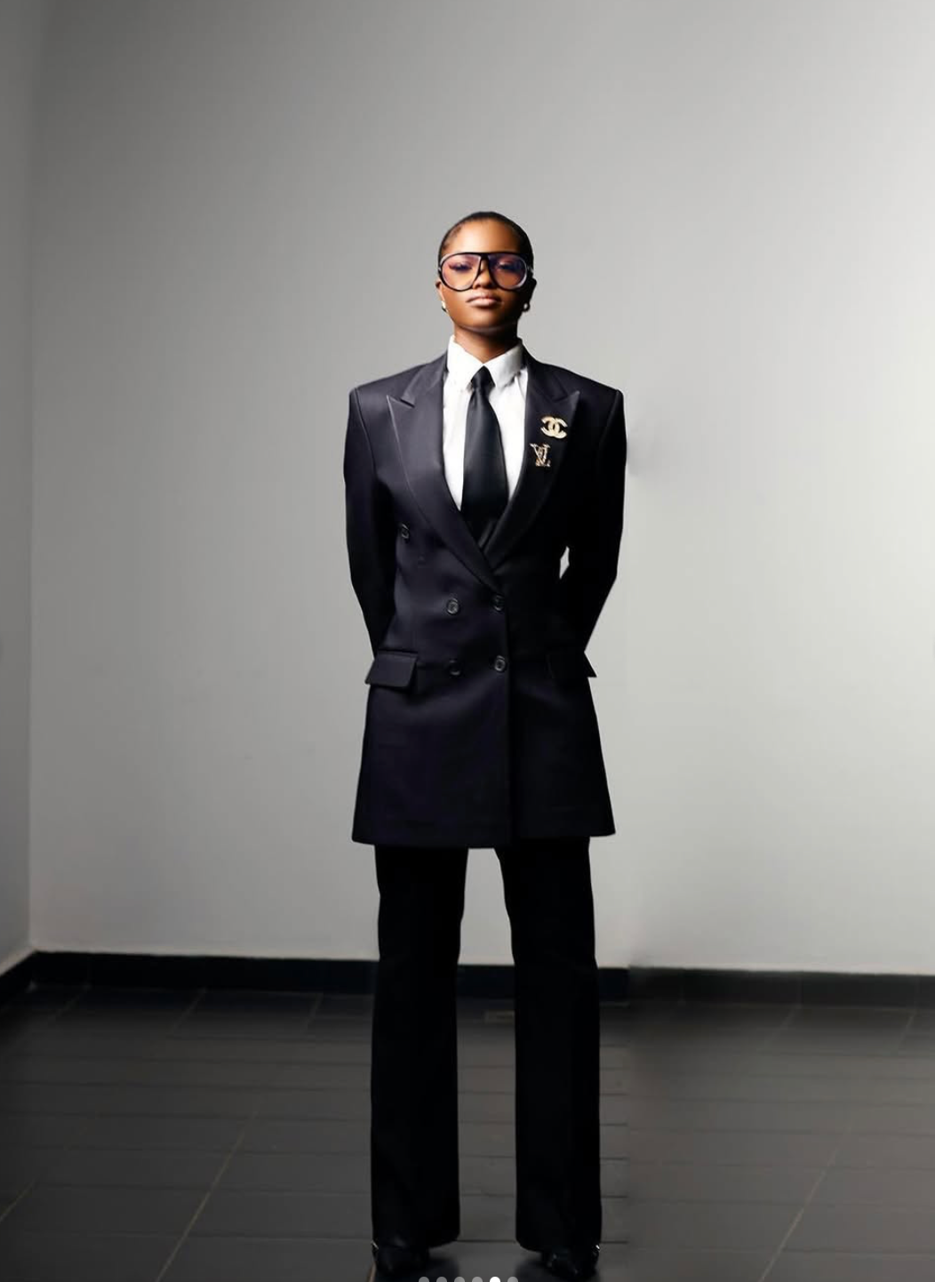 Sleek Double-Breasted Longline Blazer